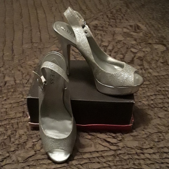 Shoes - Picture 3 of 3